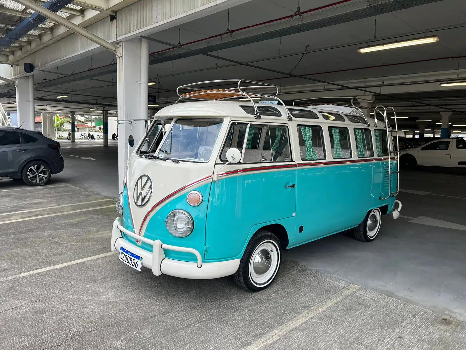 1972 VW Bus 23 Windows For Sale | Restored Classic VW Bus - VW